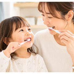 歯磨きの習慣づけで絶対に気をつけたいこと｜子どもの歯ブラシ事故を防ぐポイント